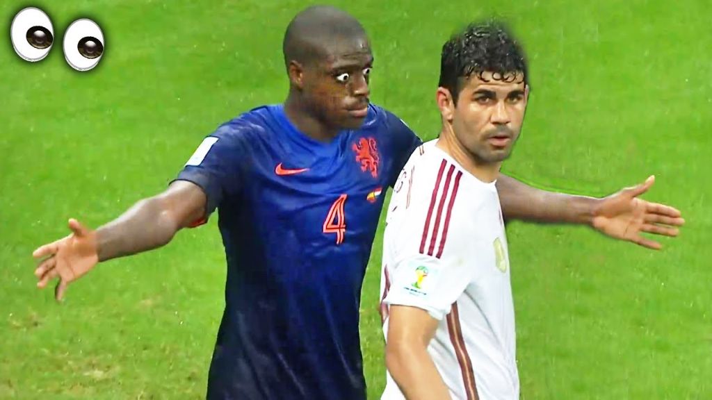 Football Comedy! Funniest Moments COS.TV