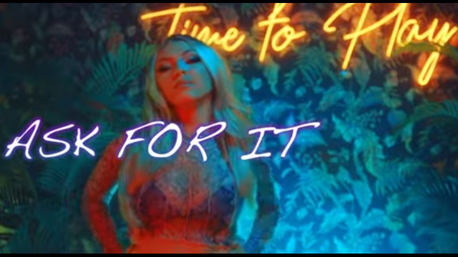 Kxlly Ask For It (Official Music Video) COS.TV